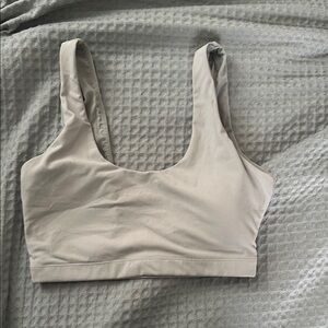 Light pink Scoop Neck Sports Bra with Wide Straps